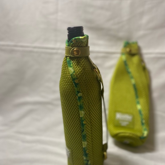 Ketel one liquor bag. Zips up lime green color 2 pack - Picture 5 of 8